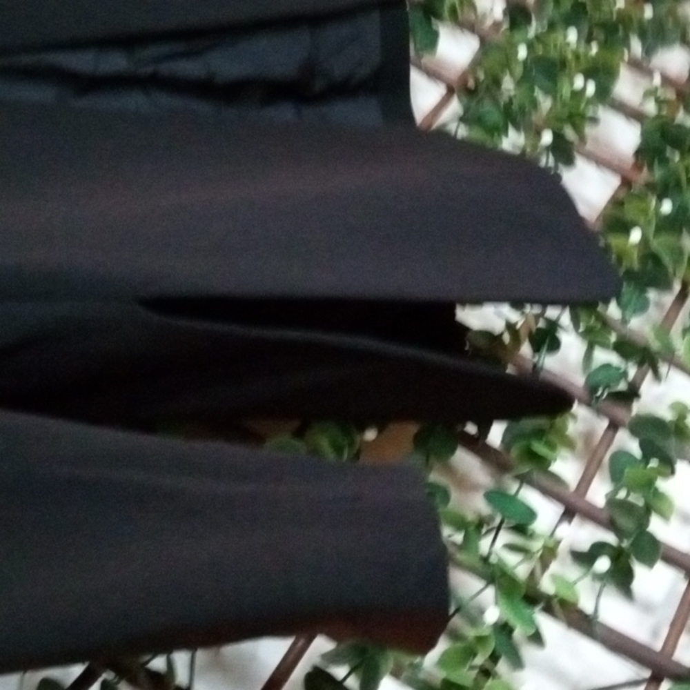 Long black jacket - Picture 3 of 5